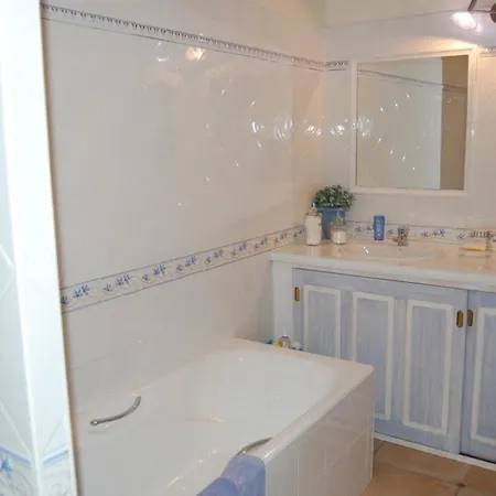 La Charlisa Pra Loup