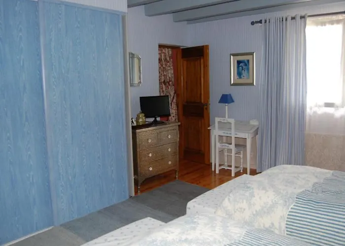 Гостевой дом La Charlisa Пра-Лу